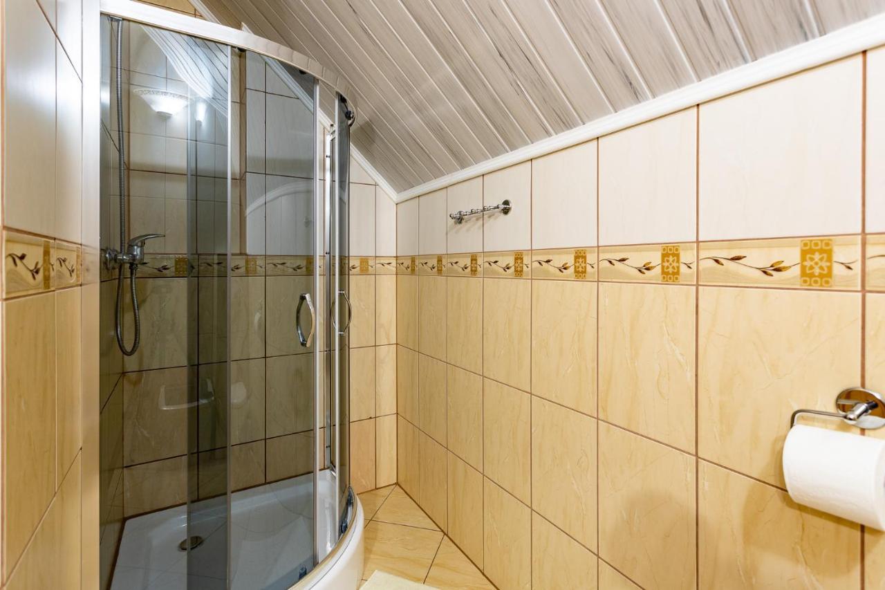 Pokoje Goscinne Katarzyna Kur Debki Ngoại thất bức ảnh