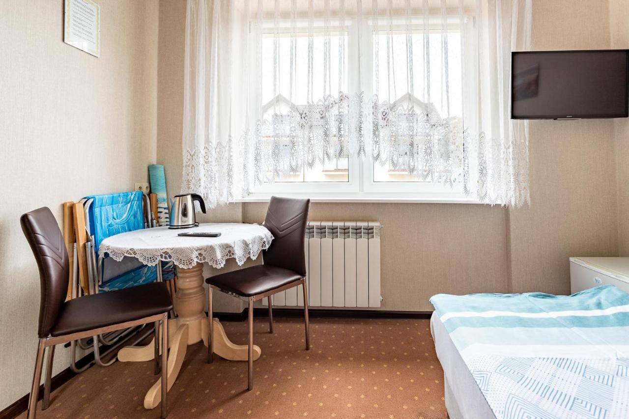 Pokoje Goscinne Katarzyna Kur Debki Ngoại thất bức ảnh